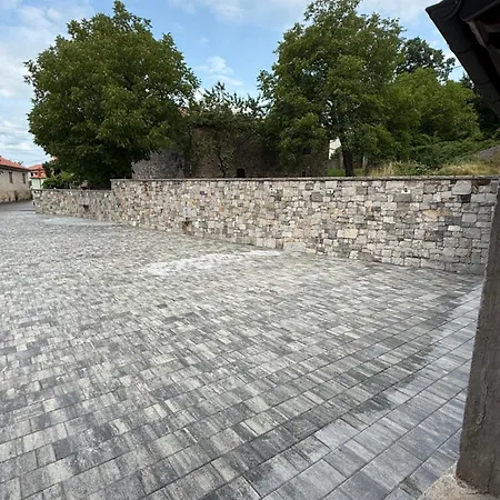 House Mohar