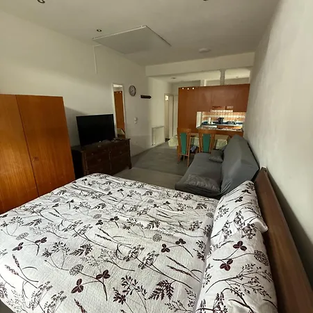 아파트 House Mohar