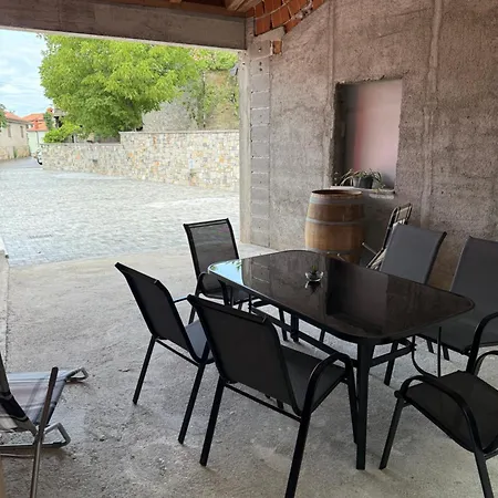 House Mohar *