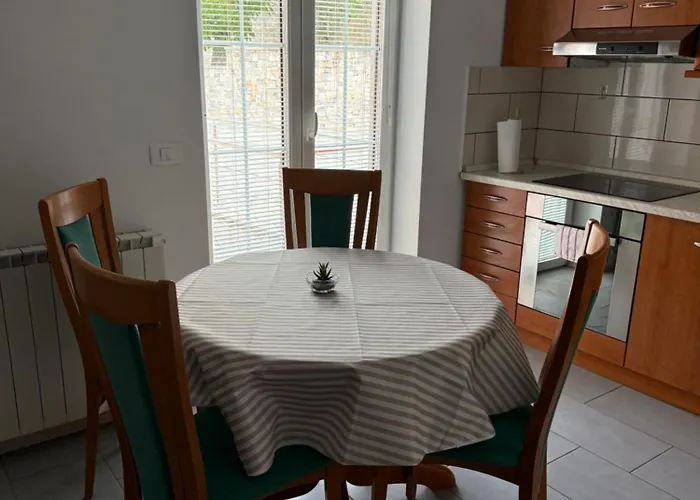 House Mohar Appartamento Lokev